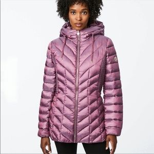 Bernardo Hooded Jack/Coat size Medium